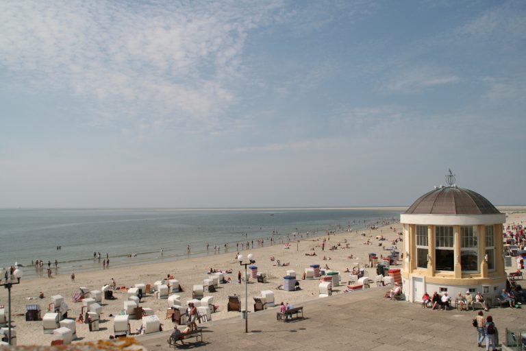Juni 2006